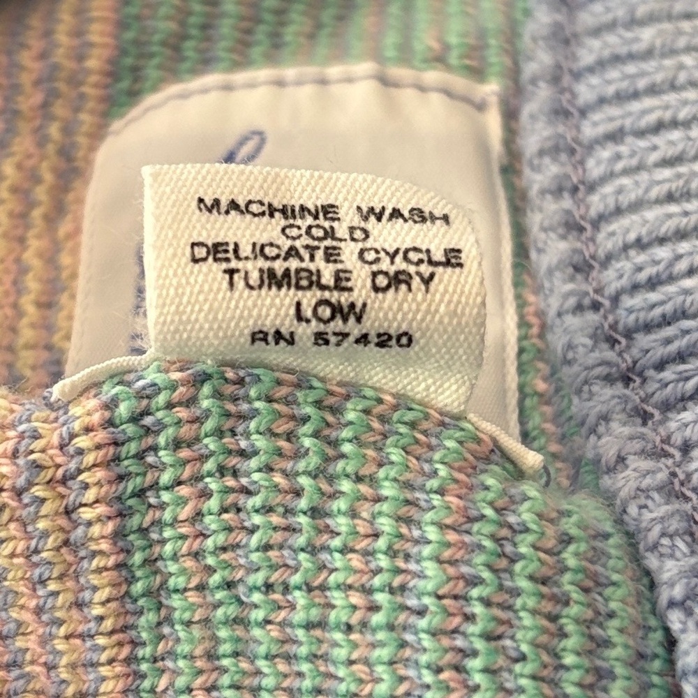 Vintage 90s Kids Knit Sweater Vest – Kitestrings – Pastel Plaid – Size 5/6 - Picture 7 of 7
